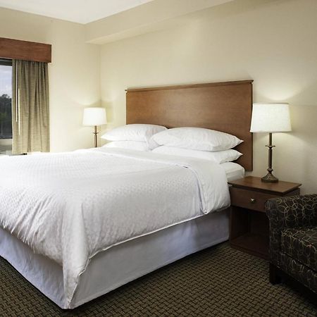 Four Points By Sheraton Fort Myers Airport Экстерьер фото