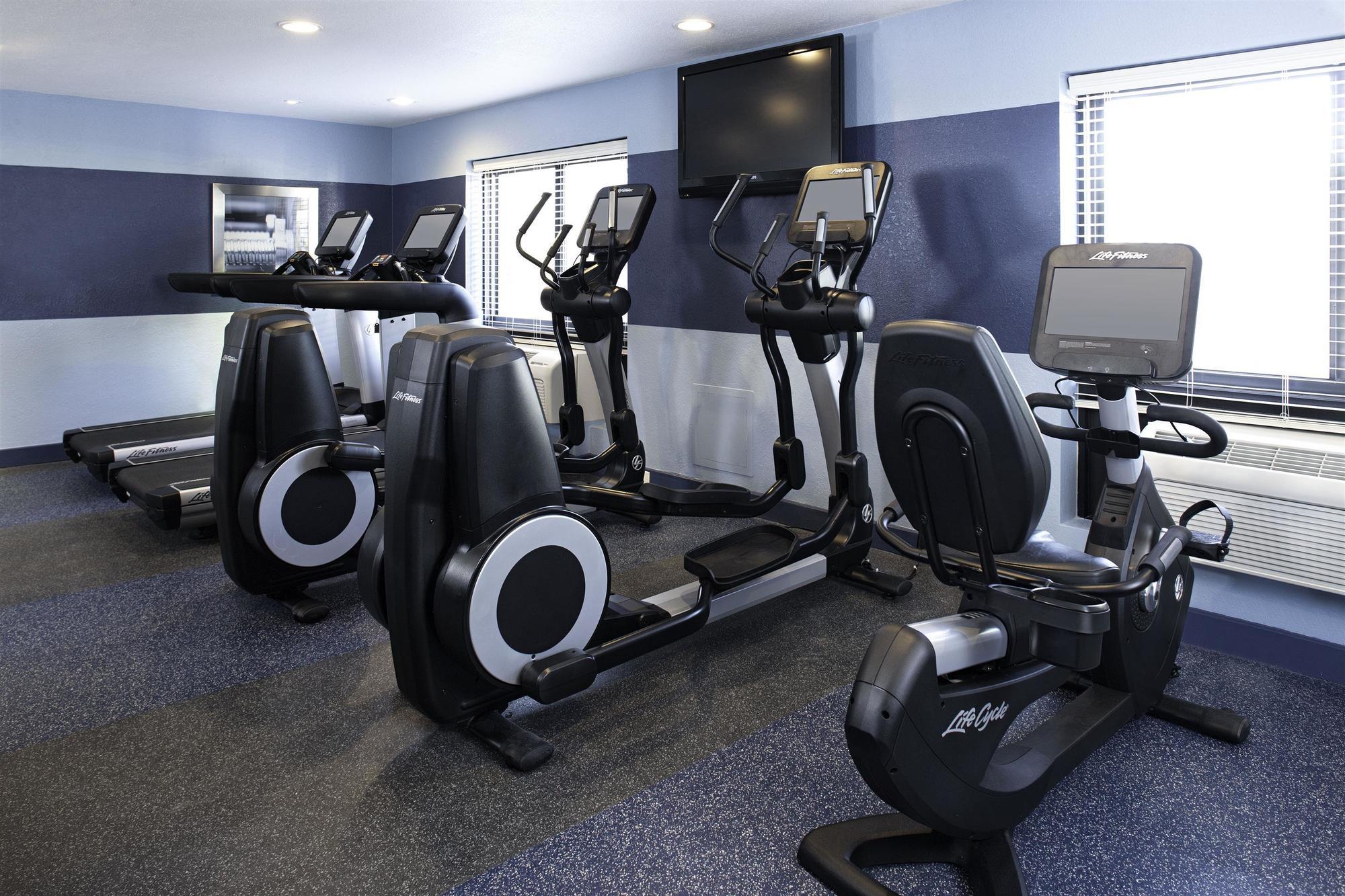 Four Points By Sheraton Fort Myers Airport Экстерьер фото